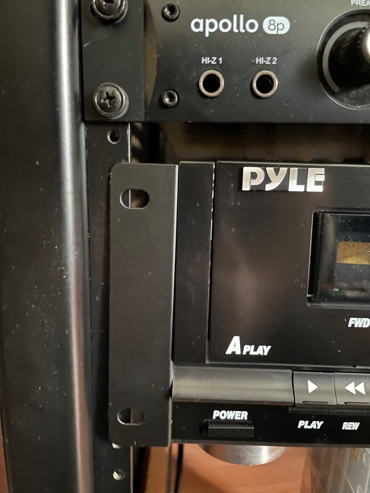 Pyle Home Digital Dual Cassette Deck Media Player Music Recording Device with RCA Cables Switchable Rack Mounting Hardware CrO2 Tape Selector Included 3 Digit Counter - 110V/220V customer photo 1
