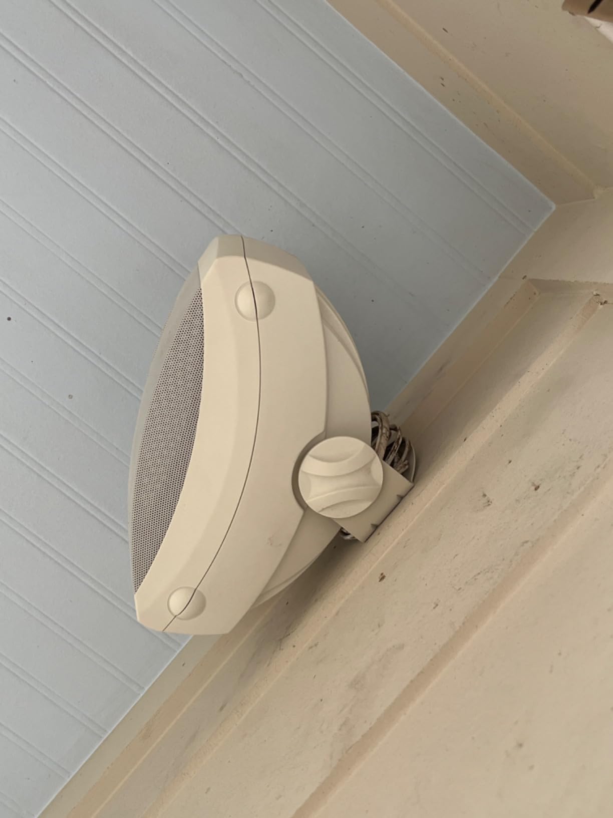 Yamaha Audio NS-AW150W 2-Way Indoor/Outdoor Speakers (Pair, White) customer photo 2