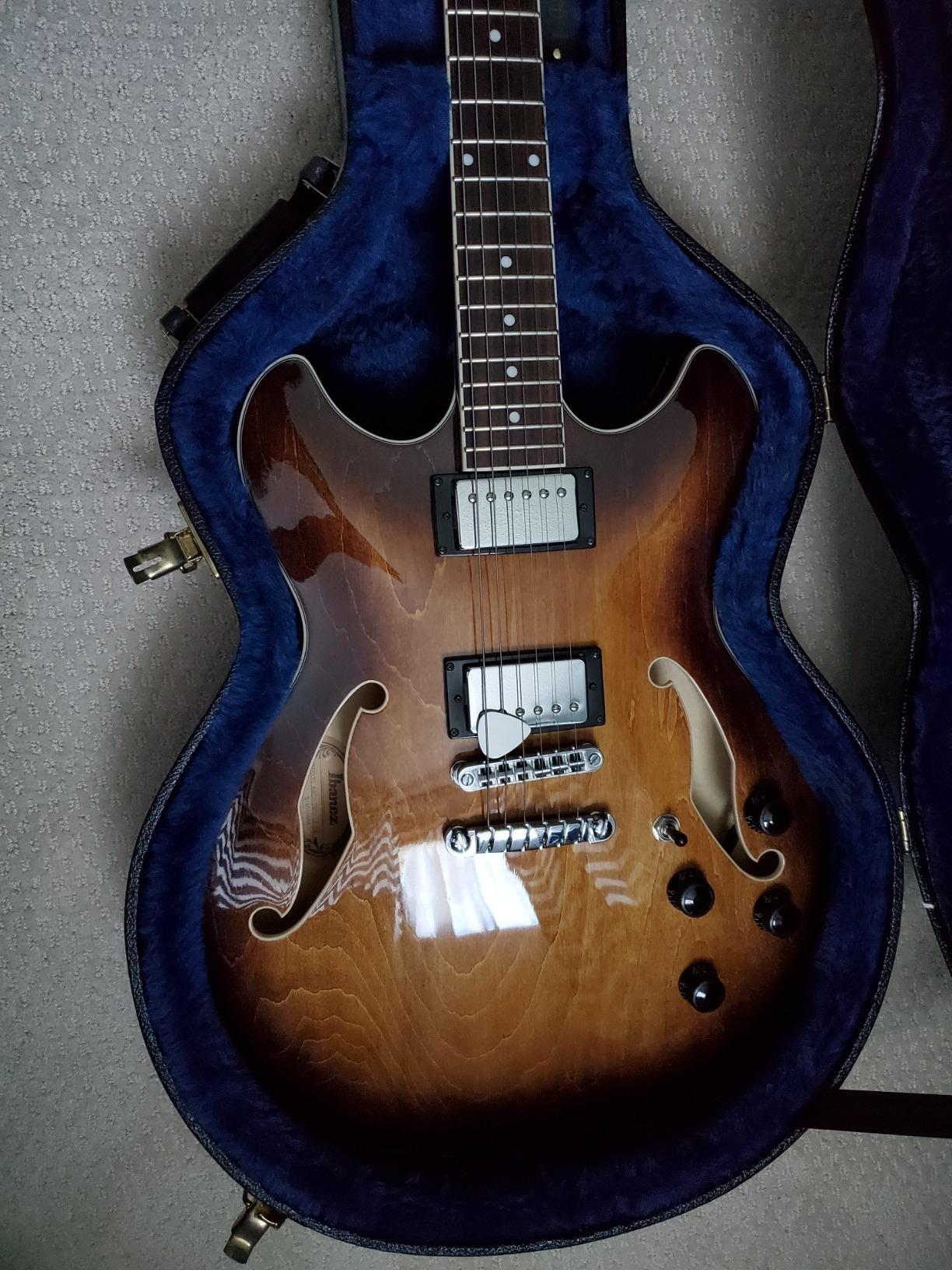 Ibanez AS100C - AS Series customer photo 2