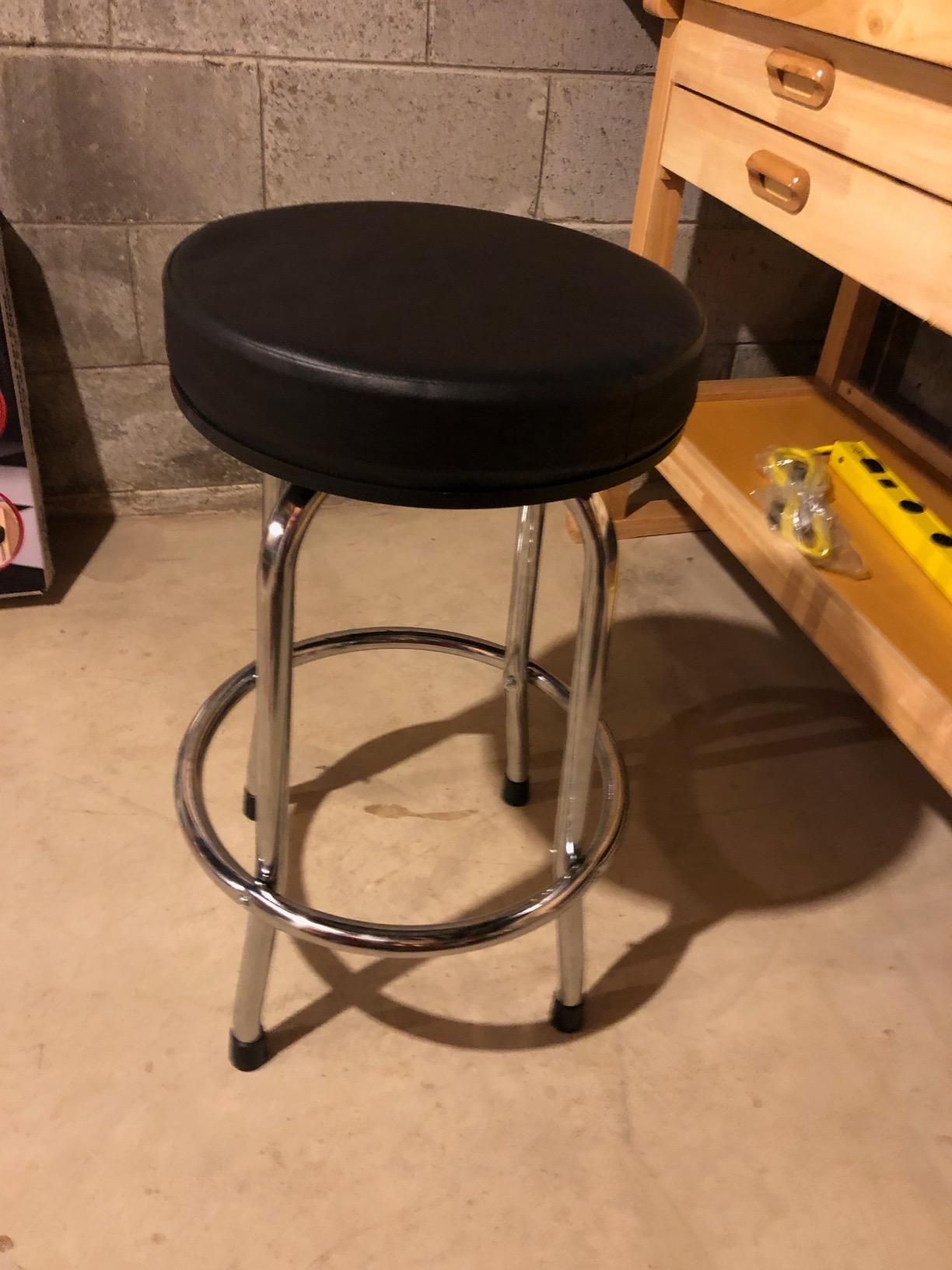 BIG RED Chrome Swivel Bar Stool,Counter Height customer photo 1