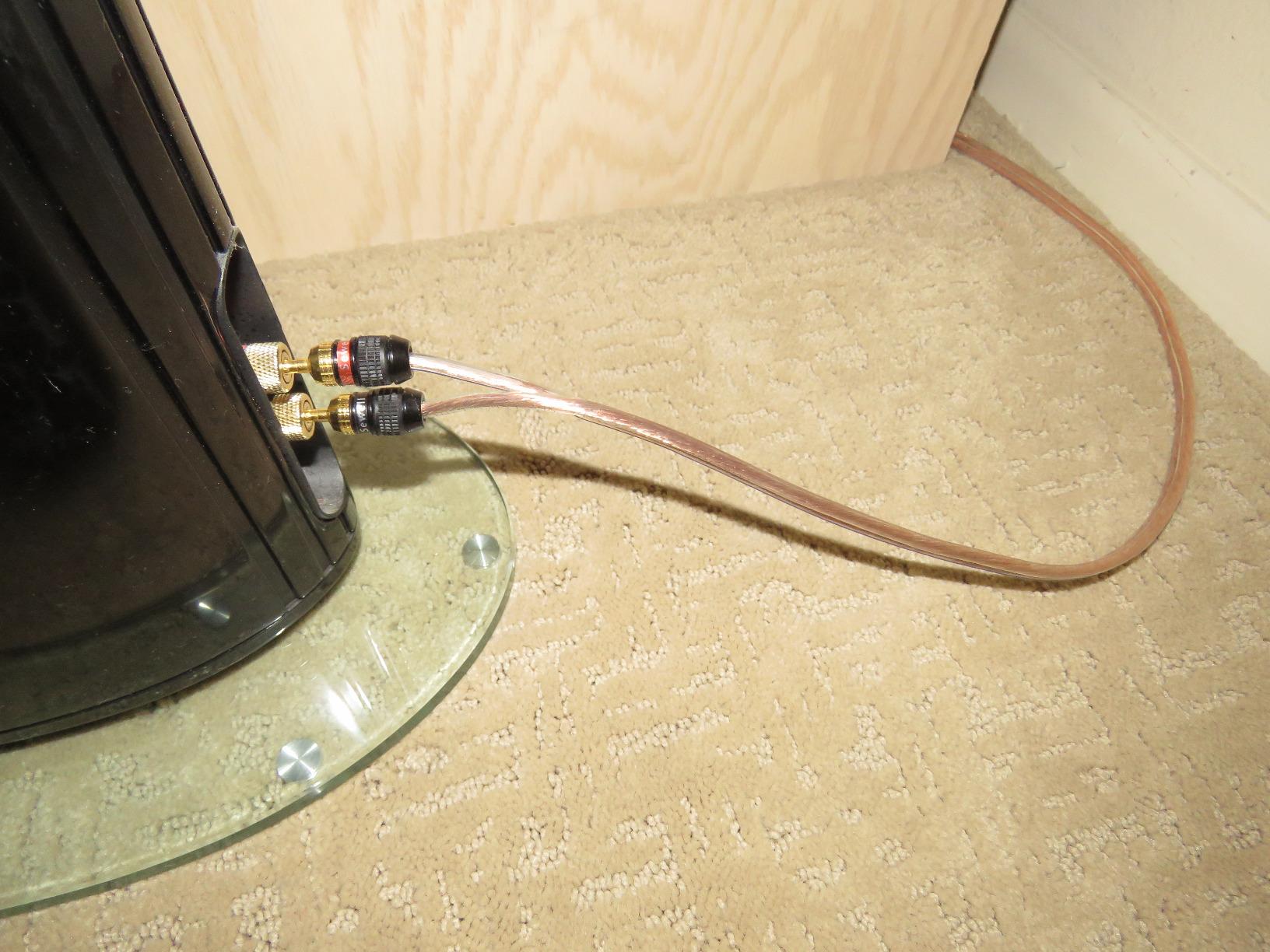 Monoprice Enhanced Oxygen-Free Copper Loud Speaker Wire - CL2 In-Wall Rated, Pure Bare Copper, 12Awg, 50 Feet customer photo 1