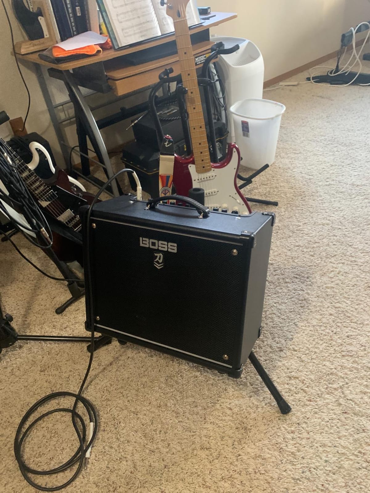 On-Stage RS7500 Tiltback Tripod Guitar Amplifier Stand customer photo 2