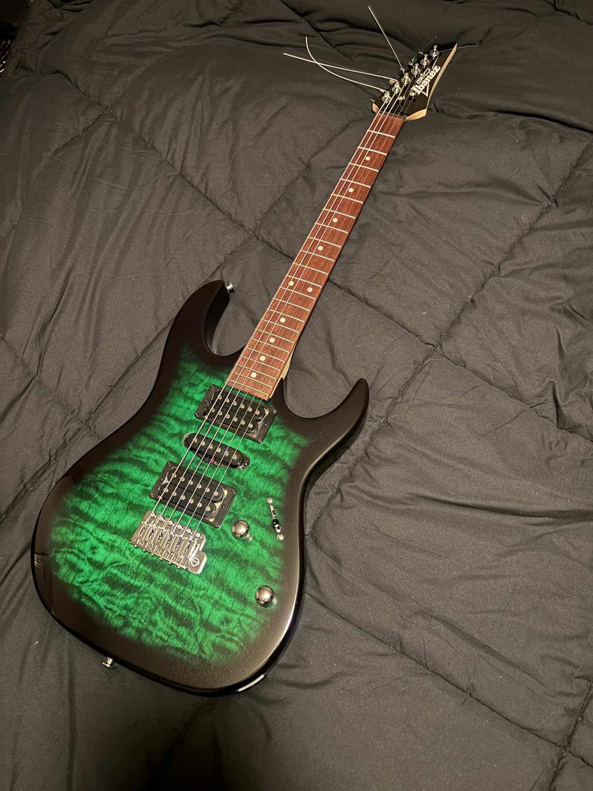Ibanez GIO Series GRX70QA - Transparent Blue Burst customer photo 2