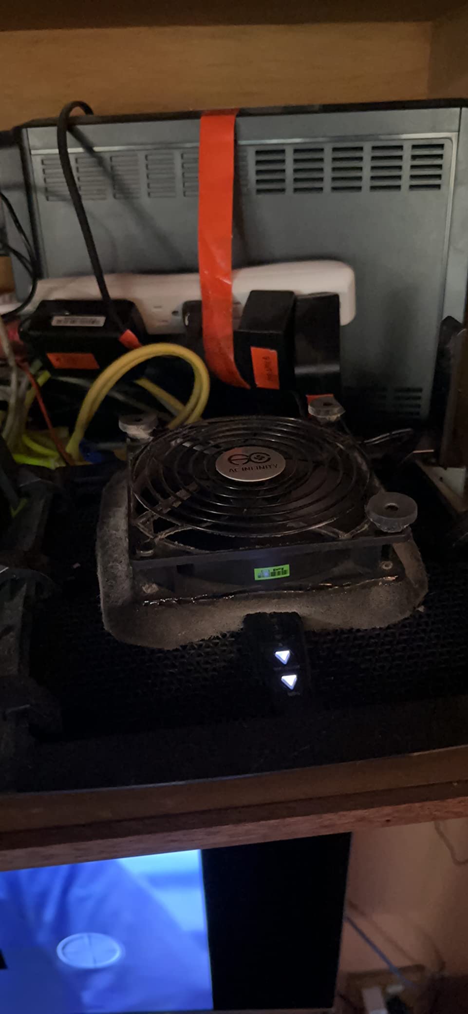 AC Infinity AXIAL 1238, Muffin Fan, 115V 120V AC 120mm x 38mm customer photo 2