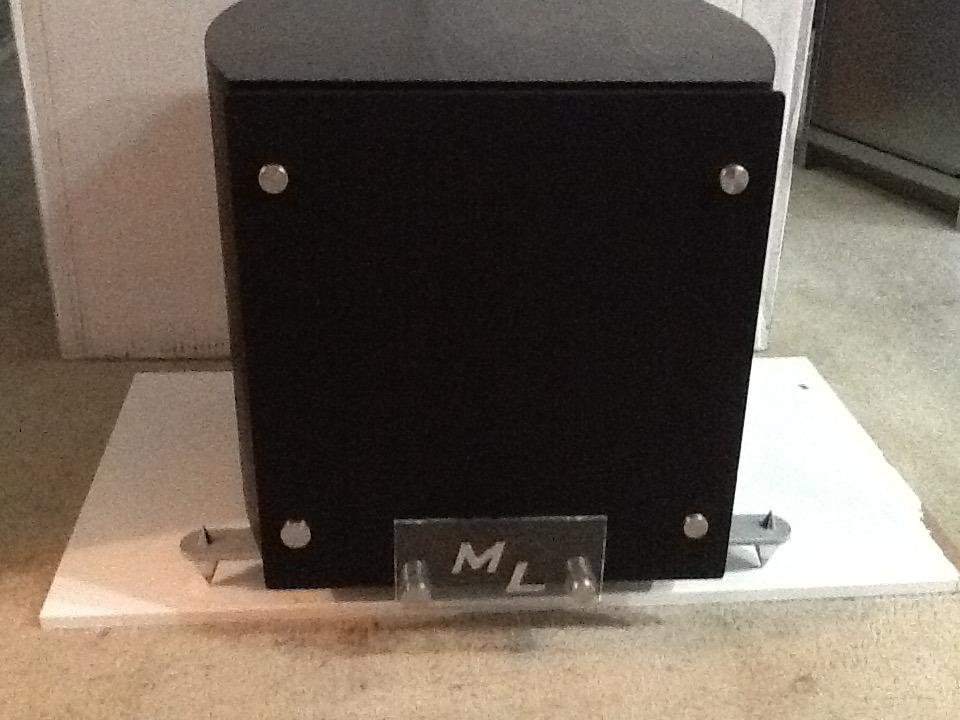 Monoprice 12 Inch 150 Watt Powered Subwoofer, Black (109723) customer photo 1