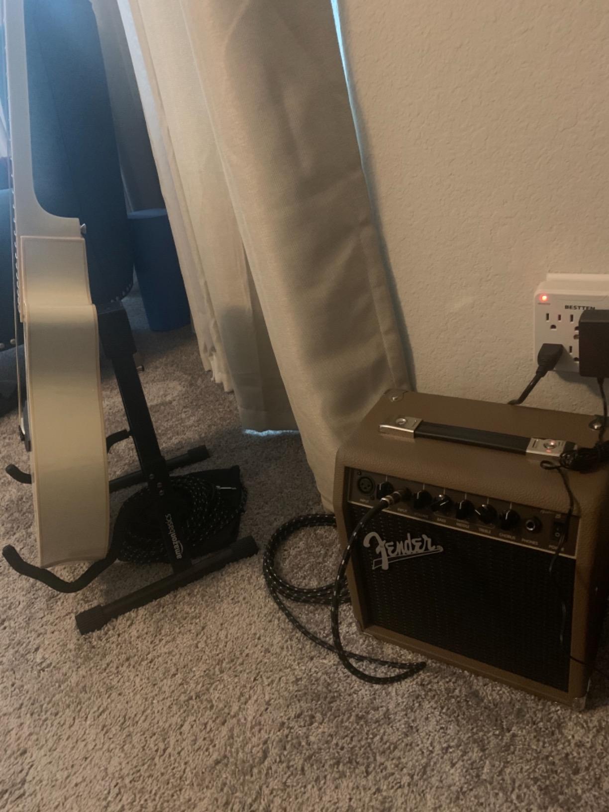 Fender Acoustasonic 15 Acoustic Guitar Amplifier, 15W Portable Combo Amp customer photo 1