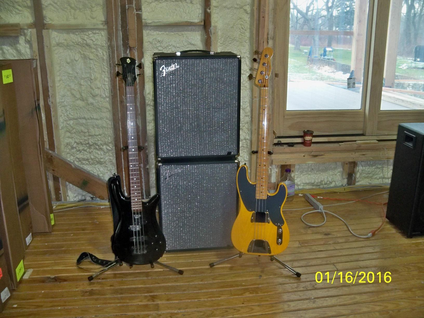 Fender Rumble 500 V3 Bass Amp for Bass Guitar, 500 Watts, with 2-Year Warranty 2x10 Inch Eminence Speakers with Compression Horn, Overdrive Circuit, Tone Voicing, Effects Loop and Direct XLR Output customer photo 1