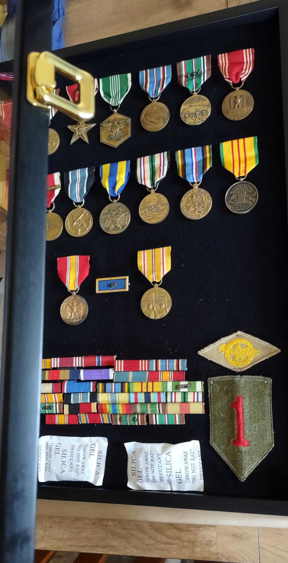 Large 19 X 14 Pin Display Case Medal Shadow Box with 98% UV Protection for Military Medals, Beach Tags, Jewelry Pins, Pin Gift, Insignia Ribbons Memorabilia Black Finish customer photo 1