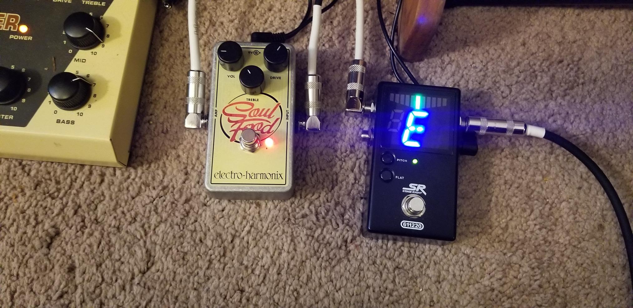 Monoprice Chromatic Pedal Tuner - Black, Normal & True-Bypass Outputs, Easy to Tune Your Bass & Guitars - Stage Right Series customer photo 1