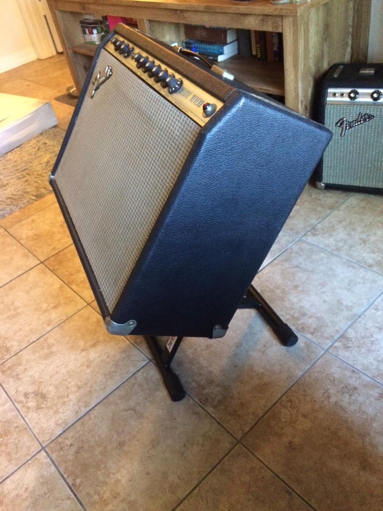 Guitar Amp Stand Adjustable Locking Amplifier or Speaker Cabinet Stand ASC customer photo 1