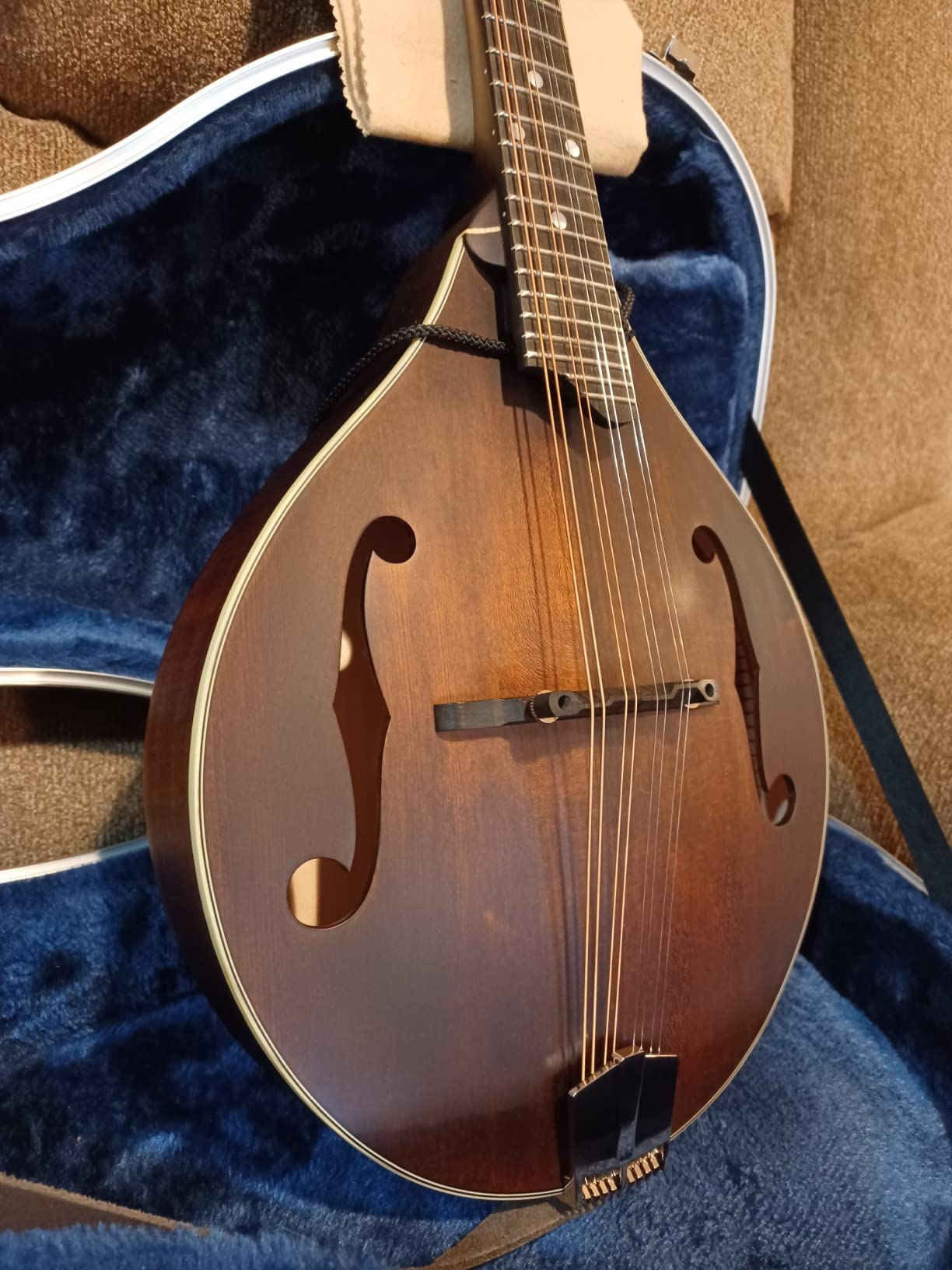 Eastman Guitars MD305 A-style Mandolin - Classic customer photo 2