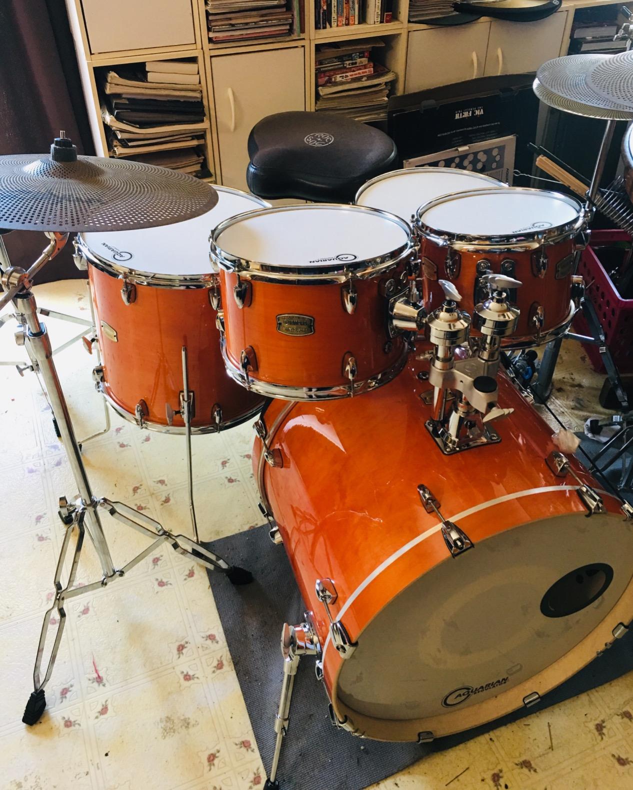 Yamaha Stage Custom Birch 5pc Drum Shell Pack With a 22