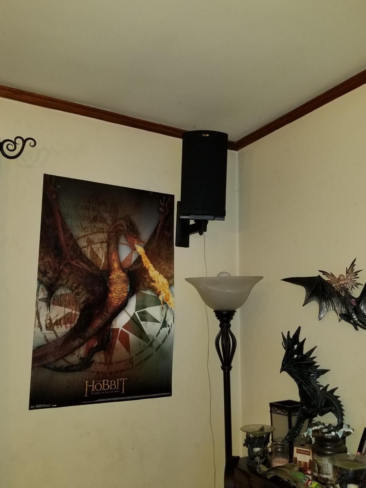 Klipsch R-15M Bookshelf Speaker (Pair) customer photo 1