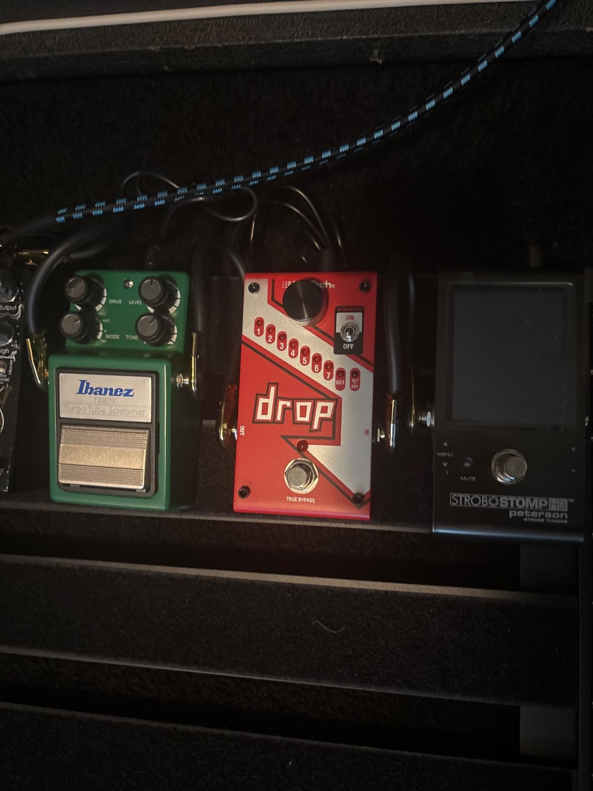 DigiTech DROP Compact Polyphonic Drop Tune Pitch-Shifter customer photo 2