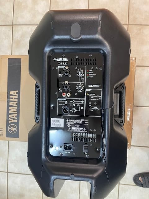 Yamaha DBR10 700-Watt Powered Speaker customer photo 2