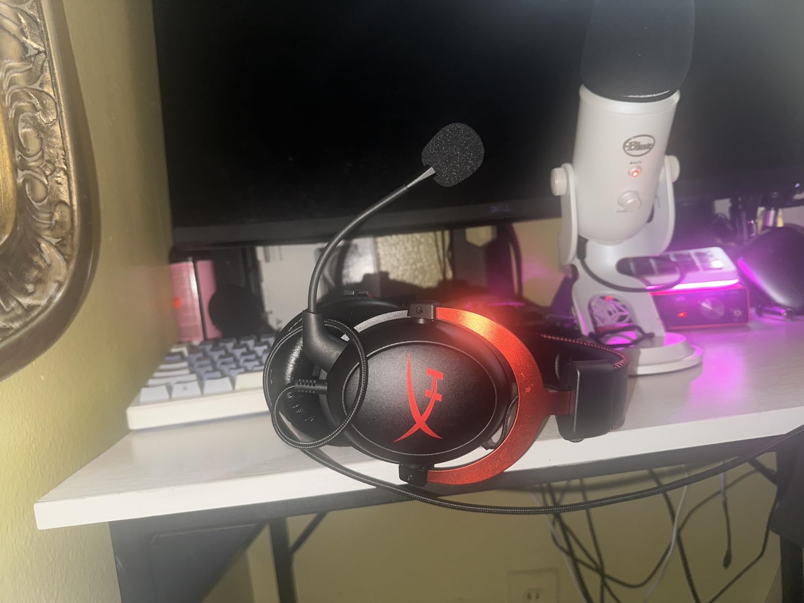 HyperX Cloud II Gaming Headset - 7.1 Surround Sound - Memory Foam Ear Pads - Durable Aluminum Frame - Multi Platform Headset - Works with PC, PS4, PS4 PRO, Xbox One, Xbox One S - Red (KHX-HSCP-RD) customer photo 2