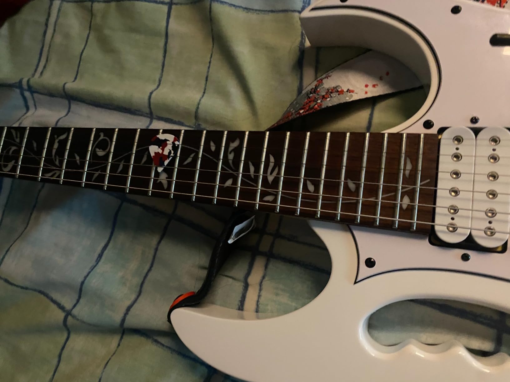 Ibanez JEMJR Steve Vai - White customer photo 1