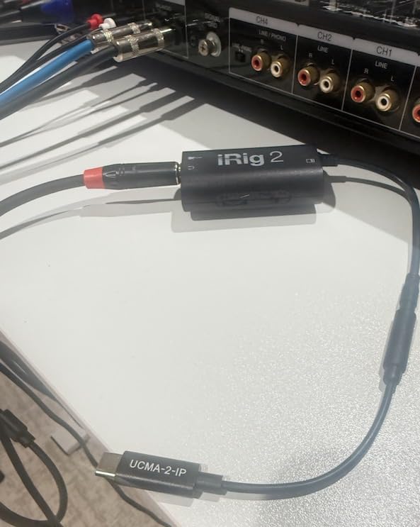 IK Multimedia iRig 2 portable guitar audio interface, lightweight audio adapter for iPhone and iPad with instrument input and headphone/amplfier outs customer photo 2