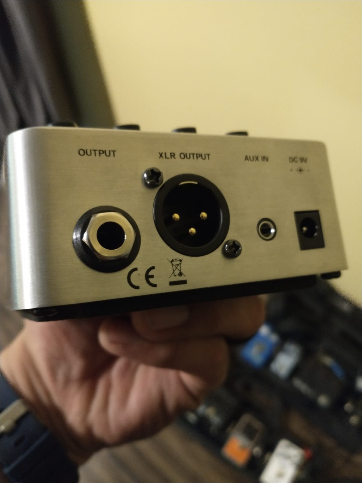 Palmer Pocket Amp MK 2 - Analog Guitar preamp, DI Box and Headphone amp for Electric Guitar and bass, Black customer photo 1