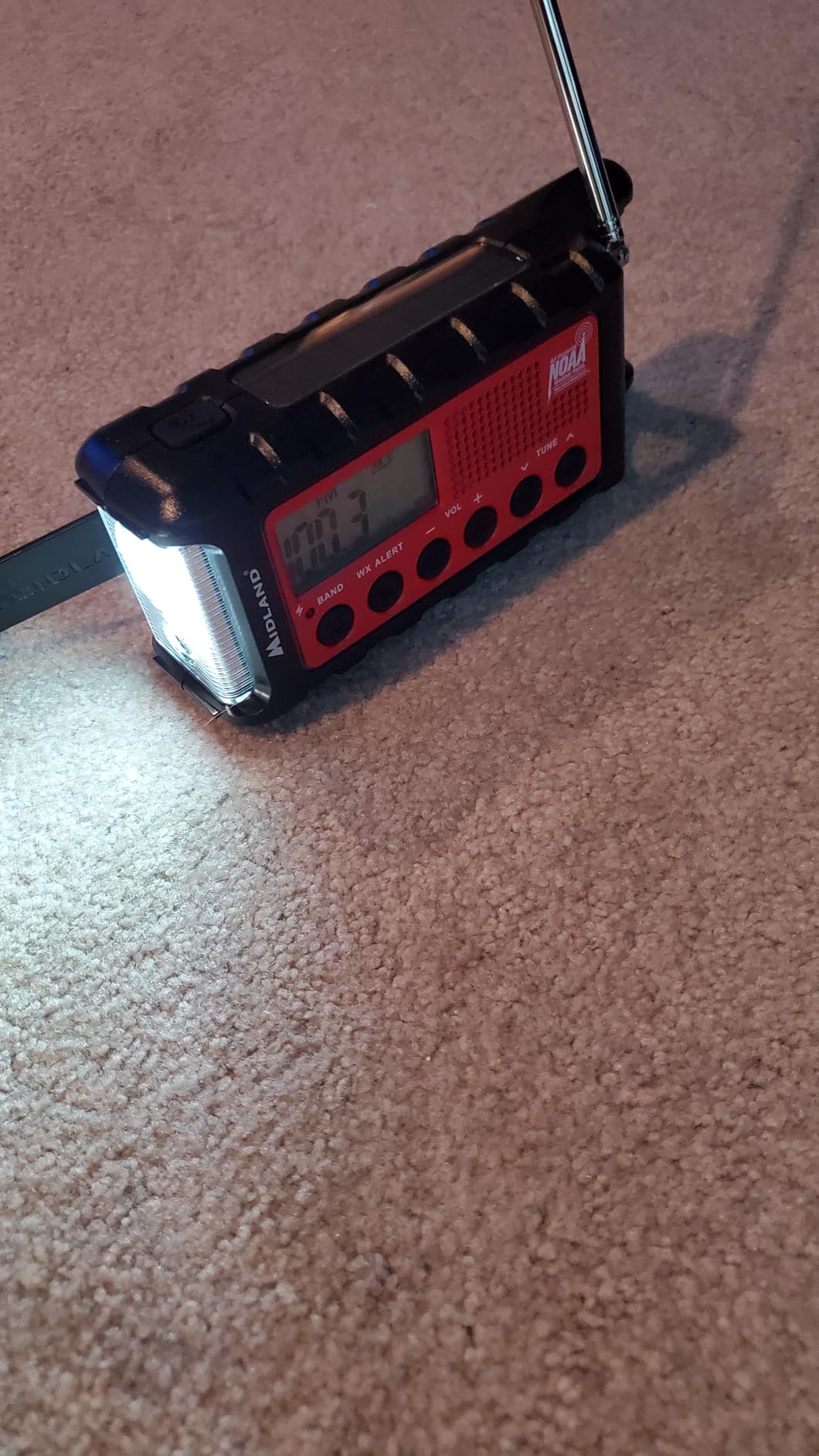 Midland - ER310, Emergency Crank Weather AM/FM Radio - Red/Black customer photo 1