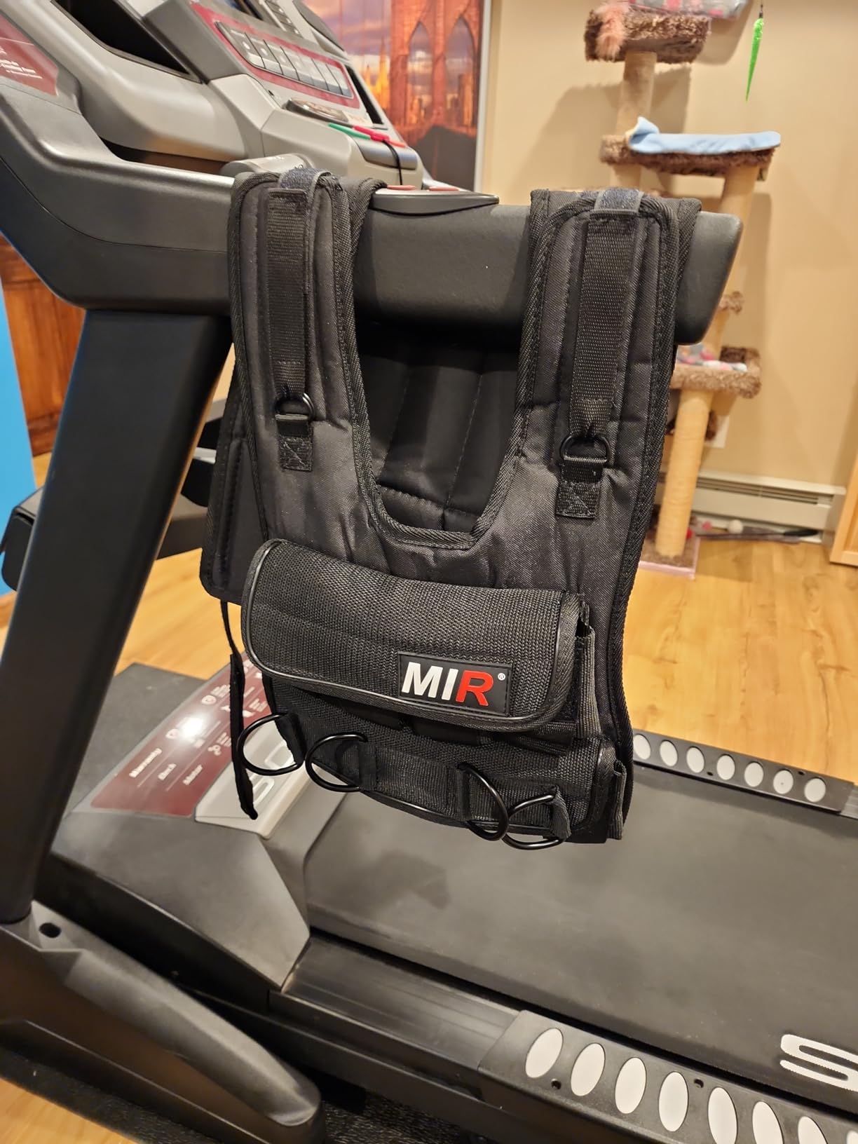 MiR Short Weighted Vest With Zipper Option 20lbs - 60lbs Solid Iron Weights. Workout Vest for Men and Women. customer photo 1