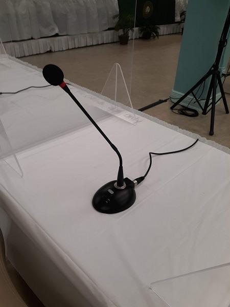 Monoprice Commercial Audio Desktop Paging Microphone with On/Off Button (No Logo),Black customer photo 2