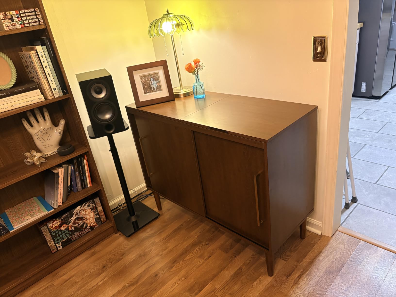 Crosley Furniture Everett Record Player Stand, Vinyl Storage customer photo 2
