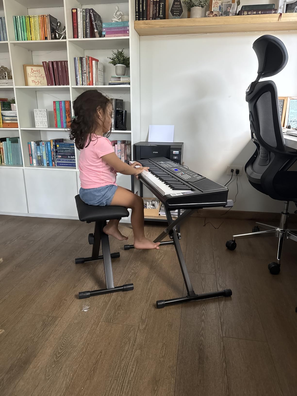RockJam RJ561 61 Key Keyboard Piano Kit with Stand, Stool & Headphones customer photo 2