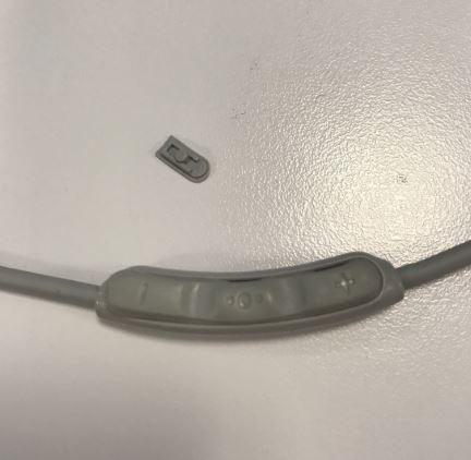 Bose SoundSport, Wireless Earbuds, (Sweatproof Bluetooth Headphones for Running and Sports), Black customer photo 2