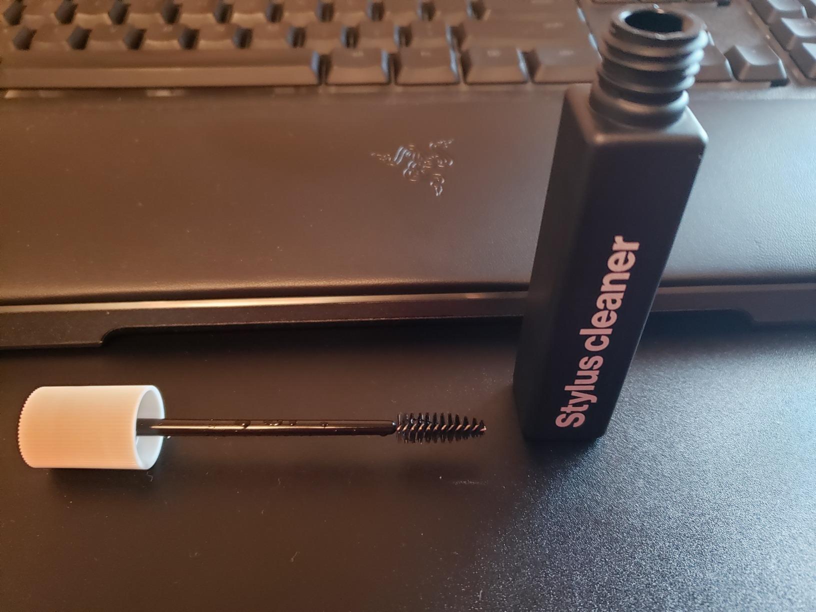 am Stylus Cleaner for Turntable Needles – Anti-Static Cleaning Brush customer photo 1