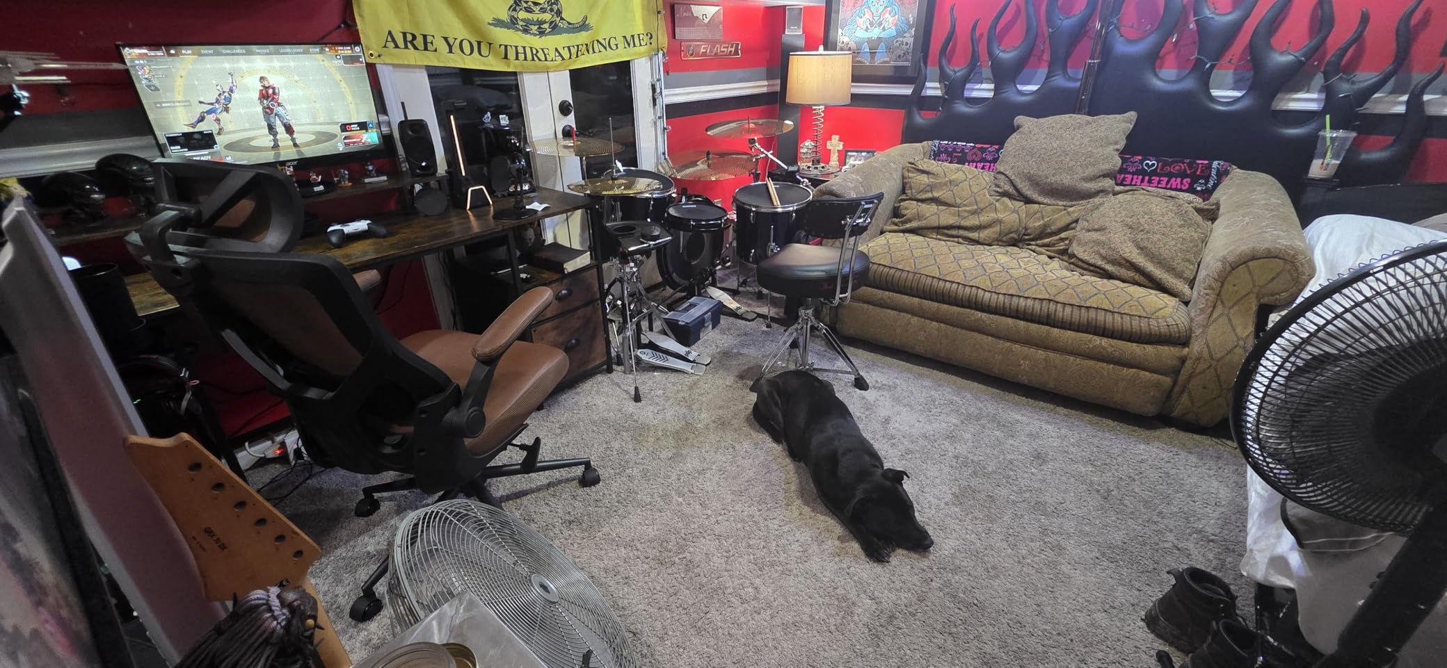 Pearl Drum Set 2-pc. Drum Kit Compact Traveler Cymbals and Hardware Not Included (PCTK1810) customer photo 1