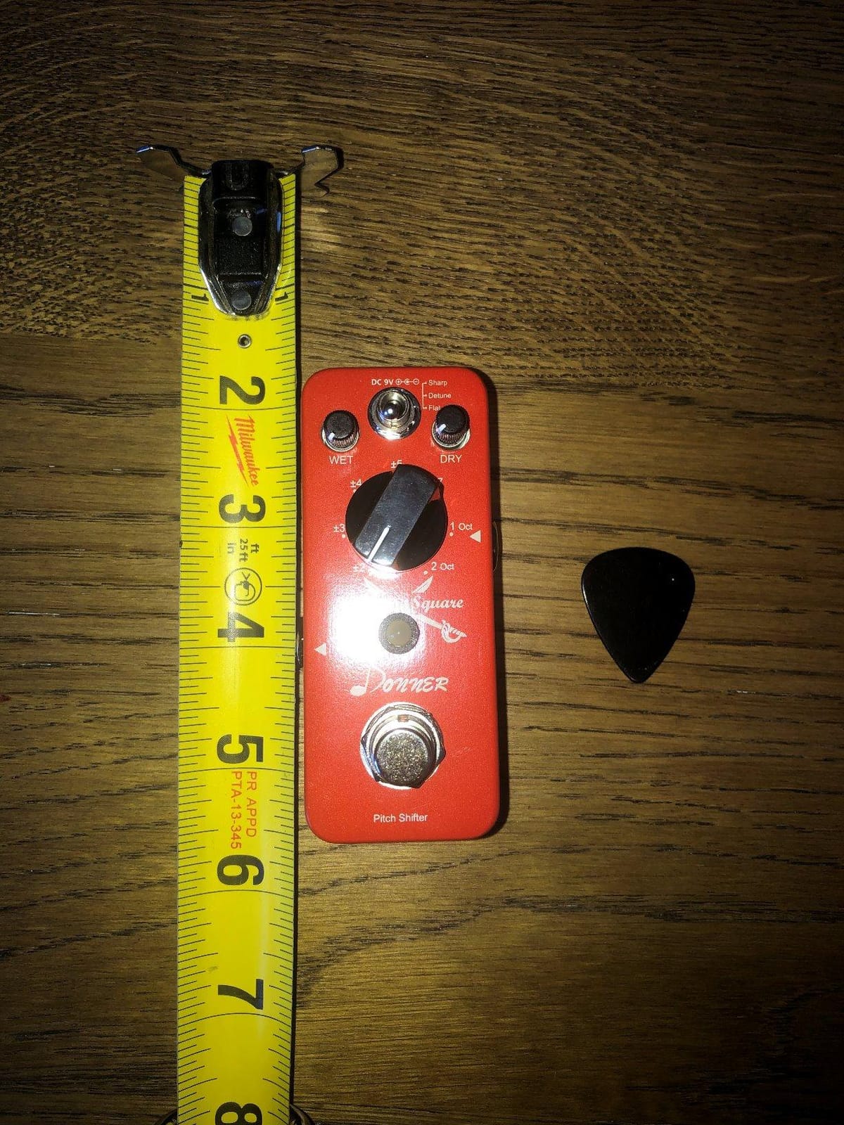 Donner Octave Guitar Pedal, Harmonic Square Digital Octave Mini Pedal Pitch Shifter 7 Shift Types 3 Tone Modes Sharp Detune Flat True Bypass customer photo 2