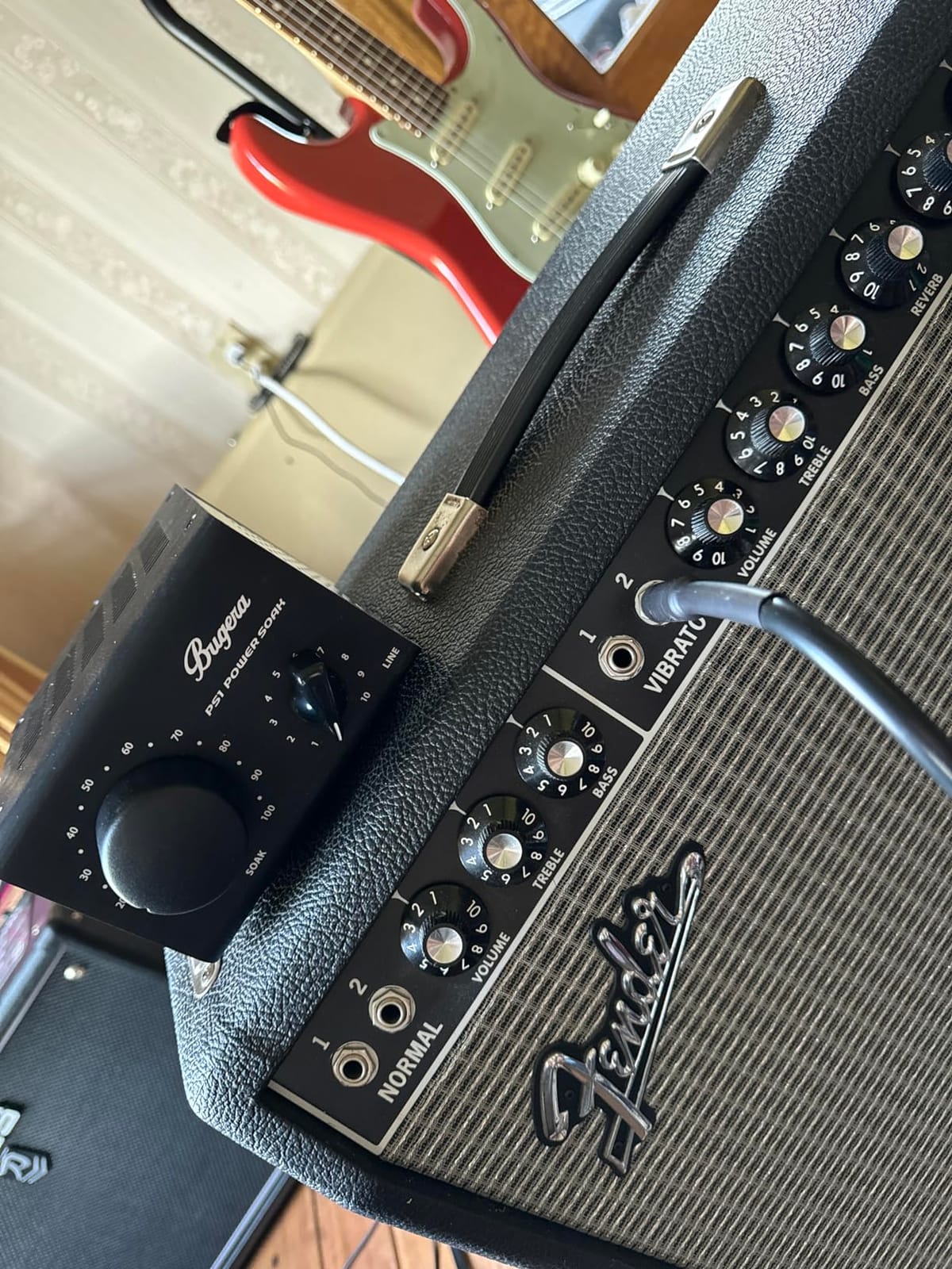 Bugera POWER SOAK PS1 Passive 100 Watt Power Attenuator for Guitar and Bass Amplifiers with Emulated Mic Output customer photo 1