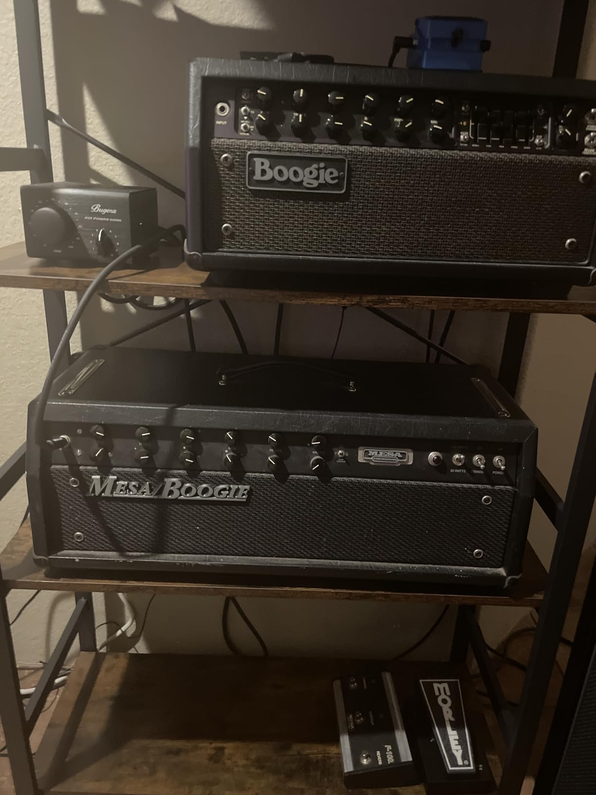 Bugera POWER SOAK PS1 Passive 100 Watt Power Attenuator for Guitar and Bass Amplifiers with Emulated Mic Output customer photo 2