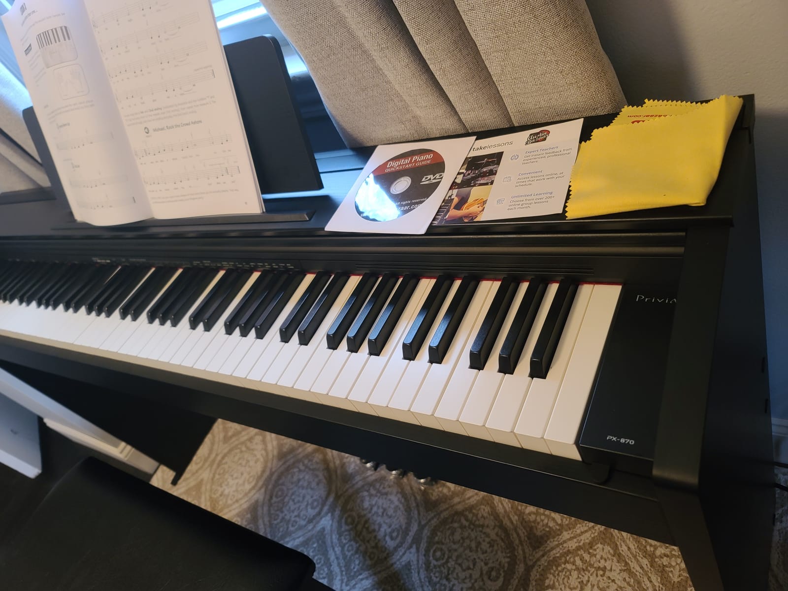 Casio PX-870 Privia Digital Piano - Black Bundle with Furniture Bench, Headphones, Instructional Book, Online Lessons, Instructional DVD, and Austin Bazaar Polishing Cloth customer photo 2