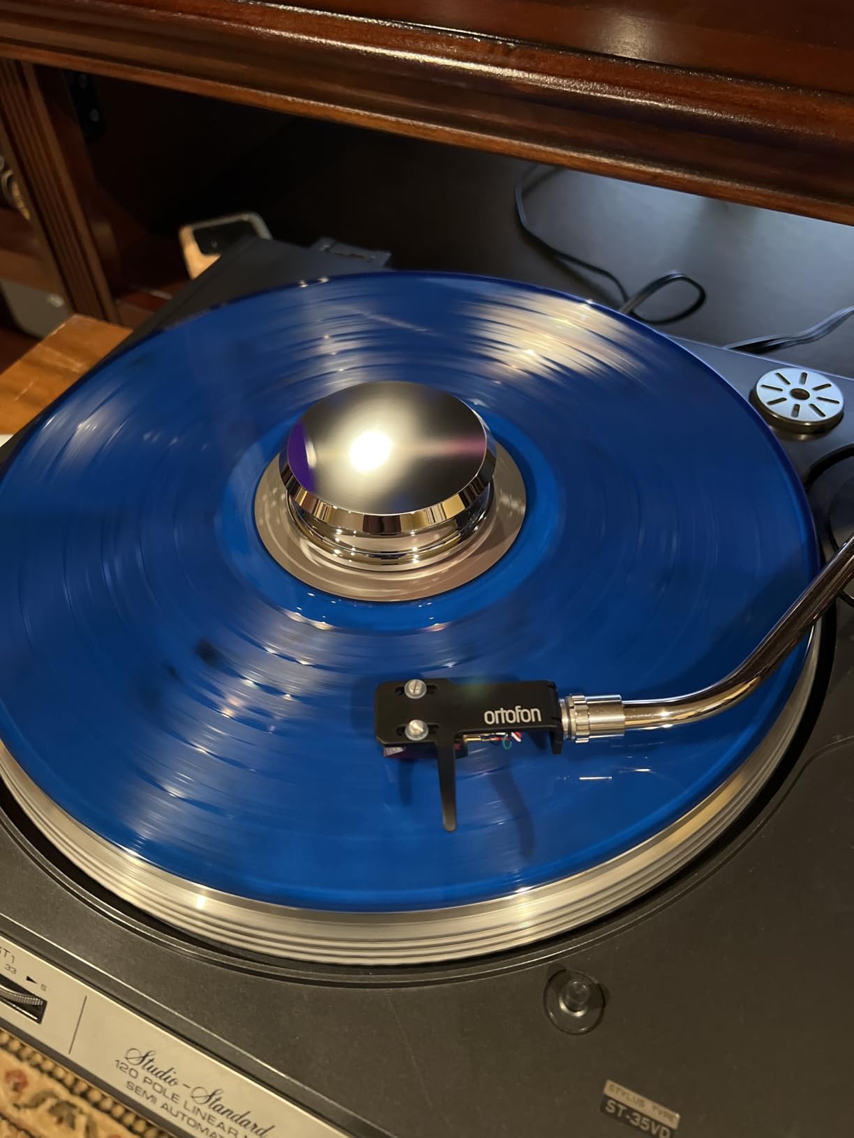 Hudson Hi-Fi BigBen Record Weight Stabilizer with Protective Leather Pad - 13-Ounce Vinyl Turntable Weight - Durable & Stylish LP Stabilizer - Fits on Any Turntable - Chrome customer photo 2