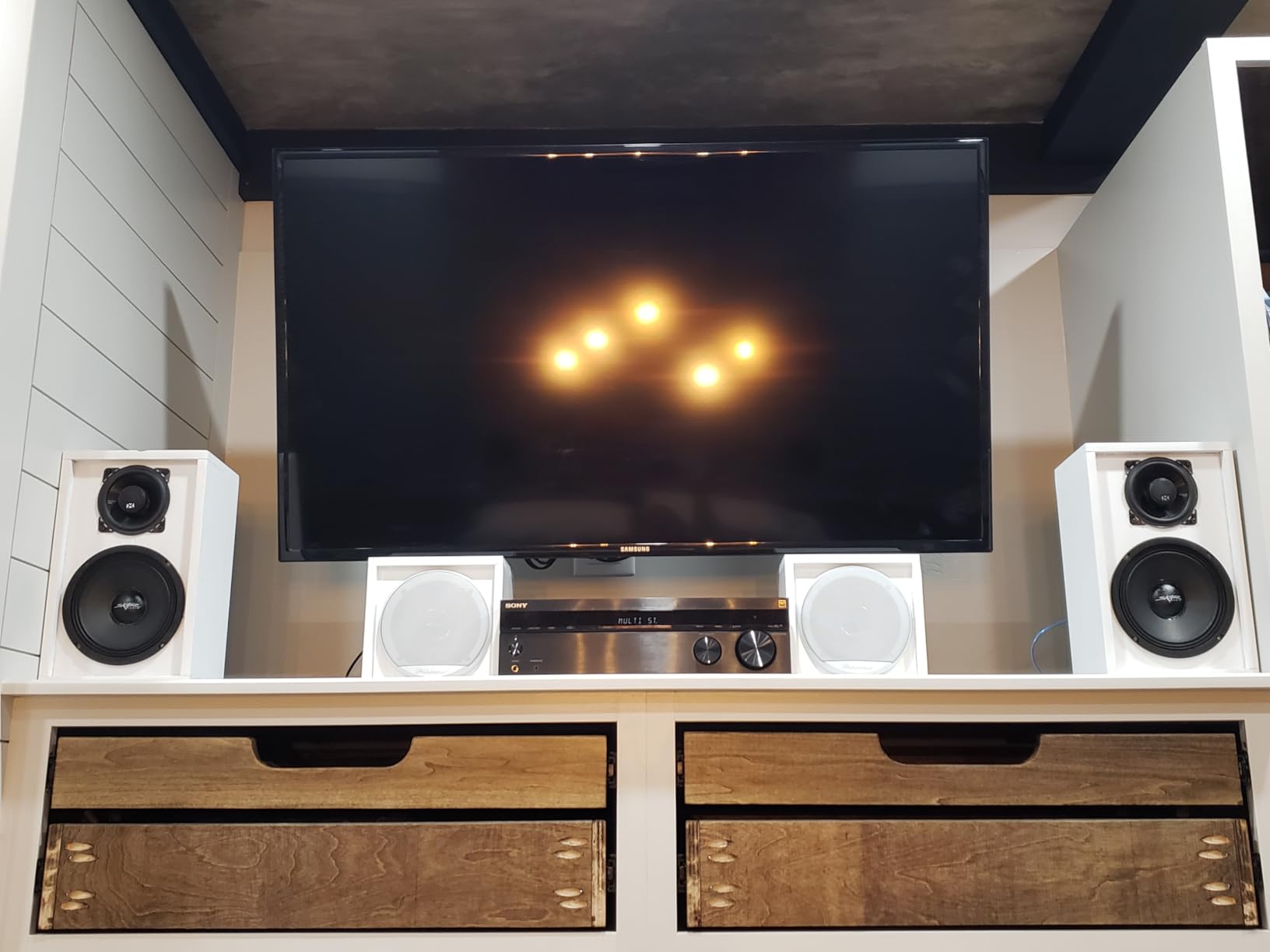 Sony STRDH590 5.2 Channel Surround Sound Home Theater Receiver: 4K HDR AV Receiver with Bluetooth,Black customer photo 2