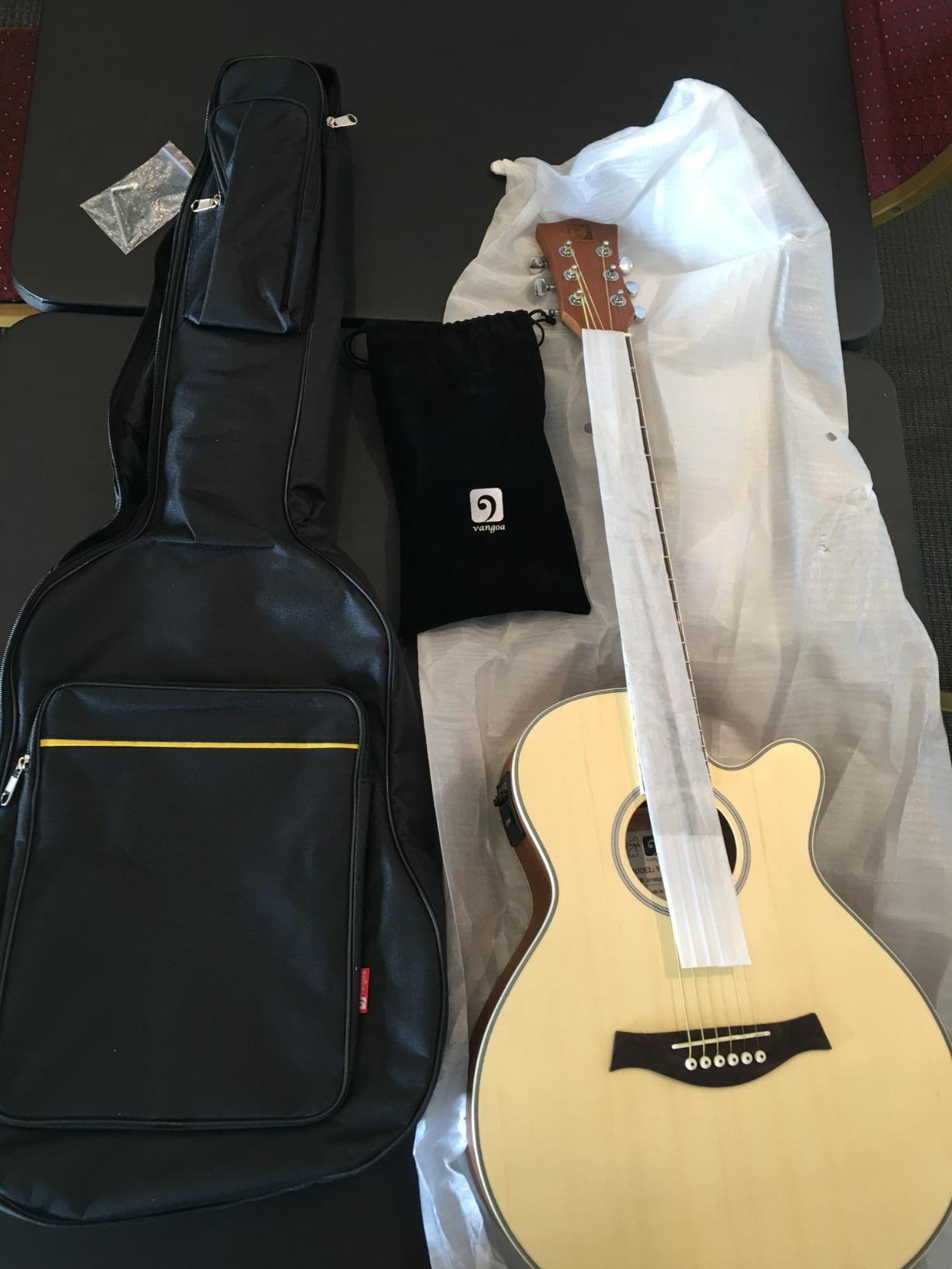 Vangoa 3/4 Acoustic Guitar Beginner Kit Spruce Top for Youth, Glossy Finish customer photo 2