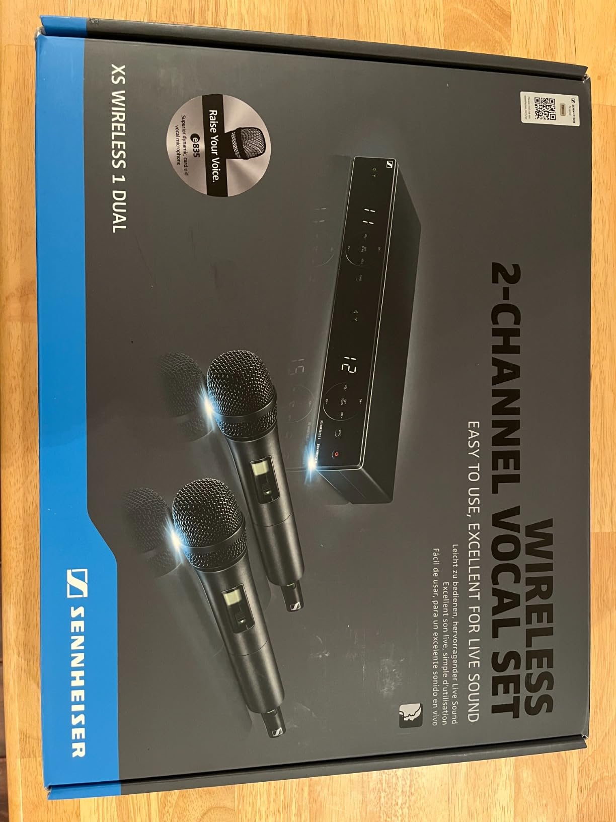 Sennheiser Pro Audio XSW 1-825 DUAL-A Channel Wireless Microphone System,Black customer photo 2