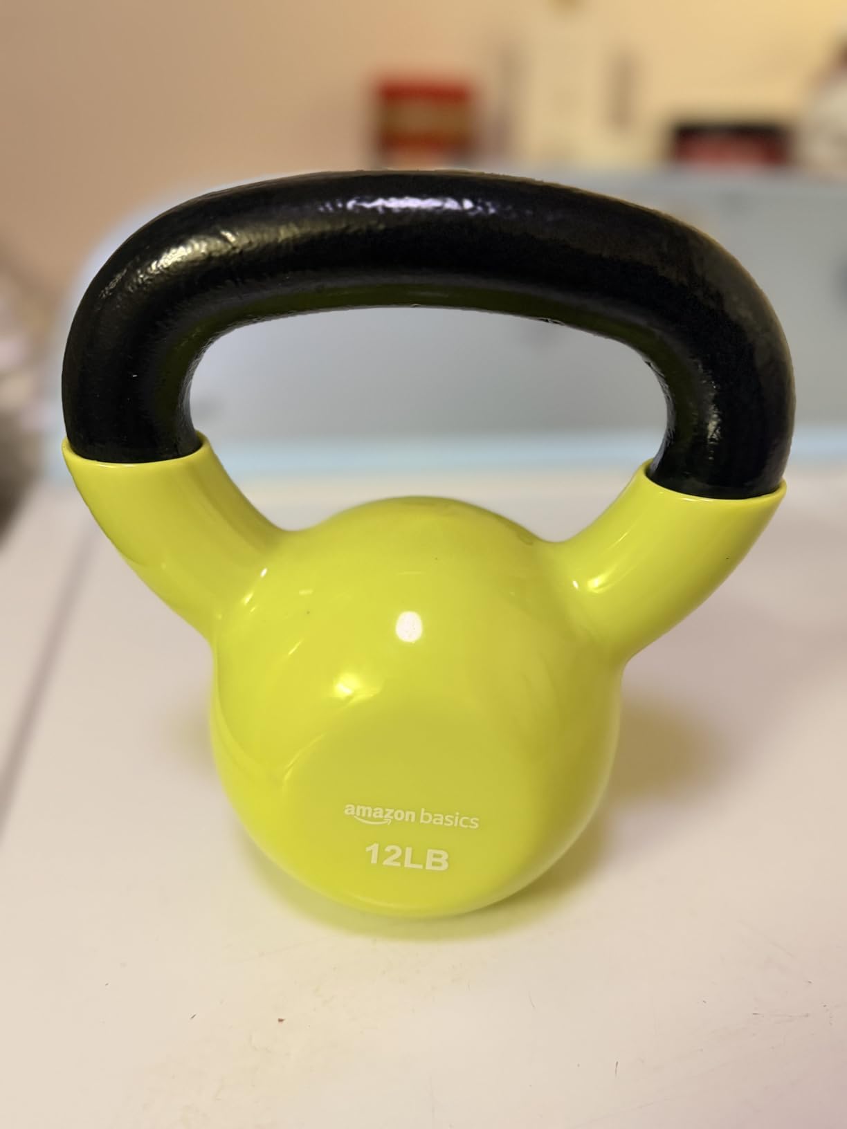 Amazon Basics Vinyl Kettlebell customer photo 1
