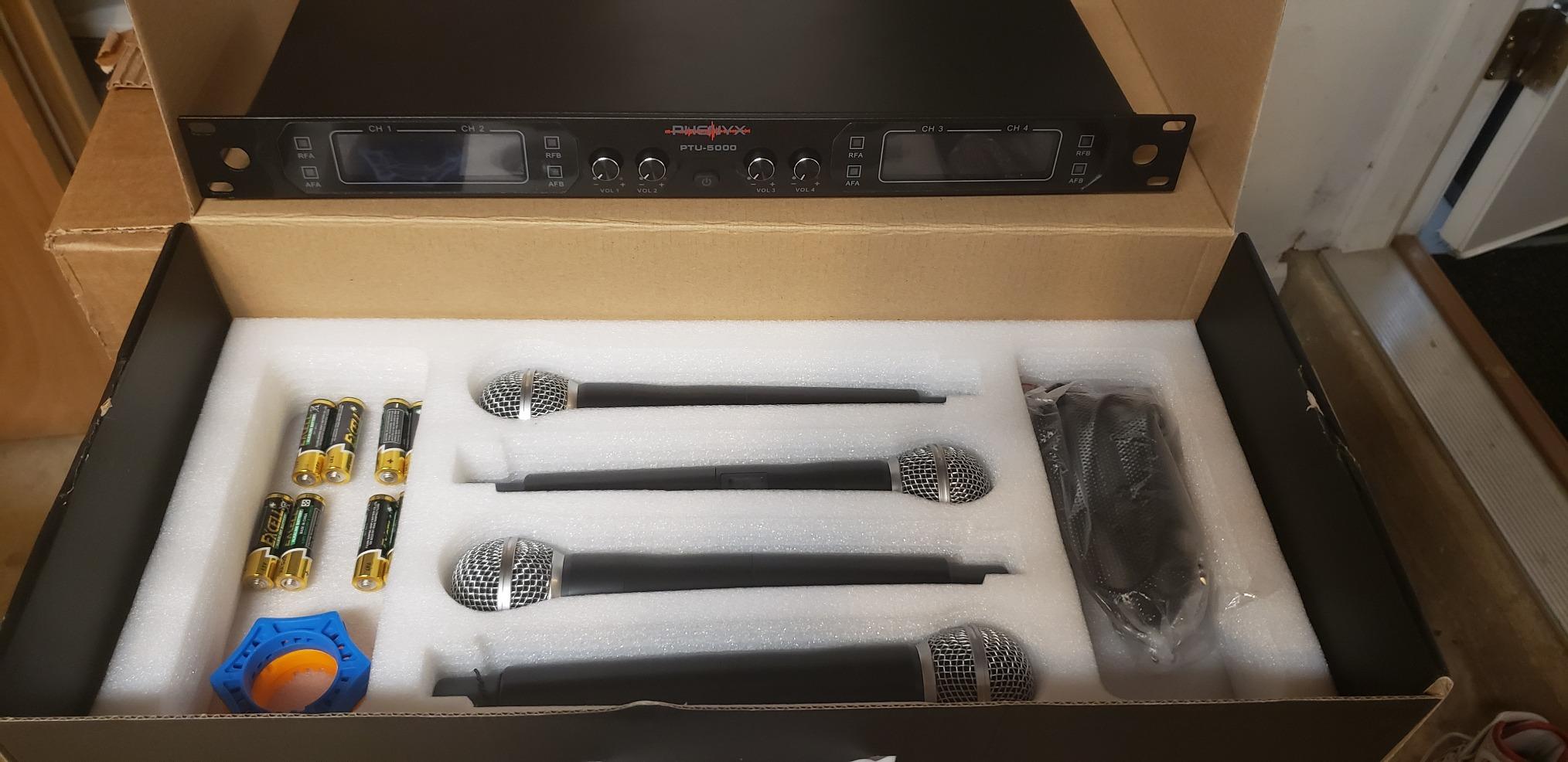 Phenyx Pro 4-Ch UHF Fixed Frequency Wireless Microphone System PTU-5000-4H customer photo 1