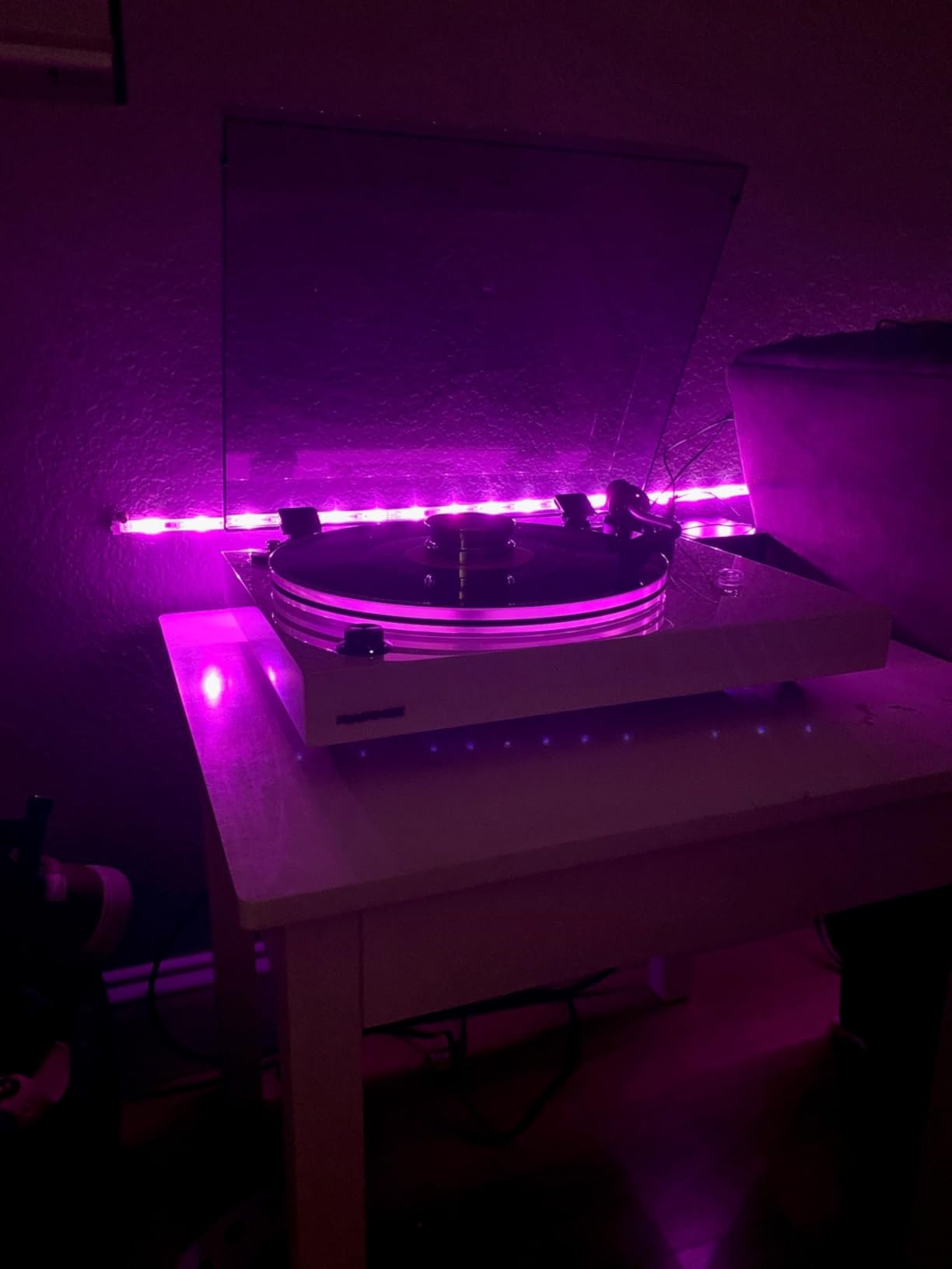 Fluance RT85 Turntable with Ortofon Cartridge, Acrylic Platter, Speed Control, and Vibration Isolation - High Fidelity Vinyl Record Player customer photo 1