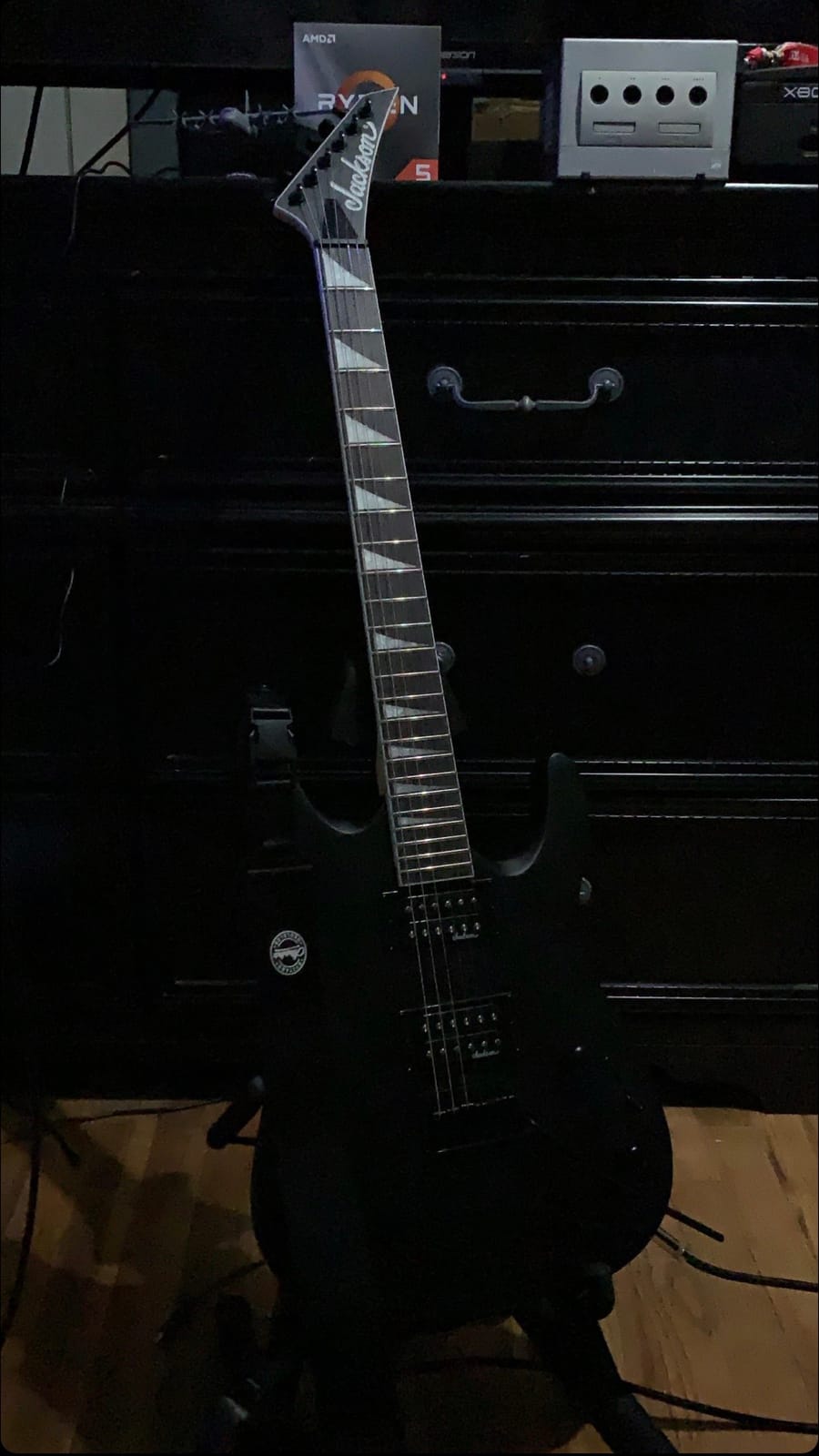 Jackson JS Series Dinky Arch Top JS22 DKA - Satin Black customer photo 1