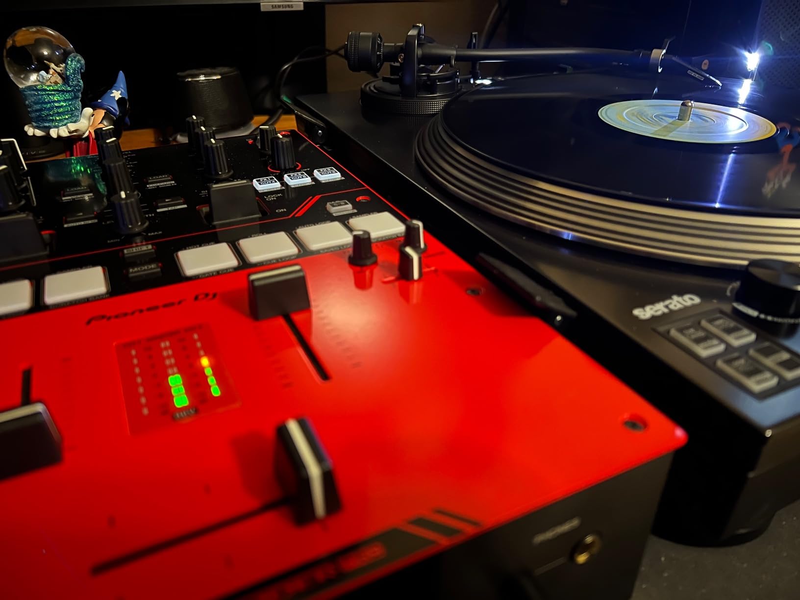 Reloop Upper Torque Hybrid Turntable Instrument RP-8000-MK2 customer photo 2