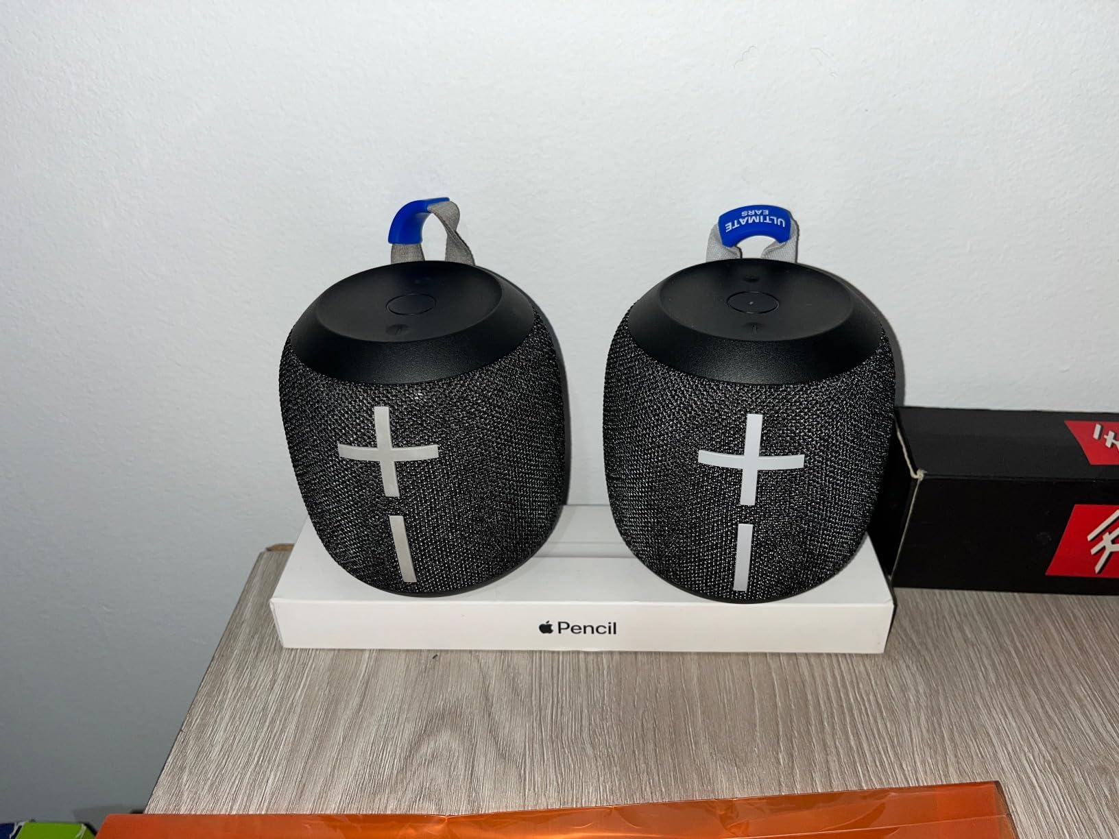 Ultimate Ears WONDERBOOM 2, Portable Wireless Bluetooth Speaker, Big Bass 360 Sound, Waterproof/Dustproof IP67, Floatable, 100 Ft Range - Crushed Ice Grey, Single customer photo 1