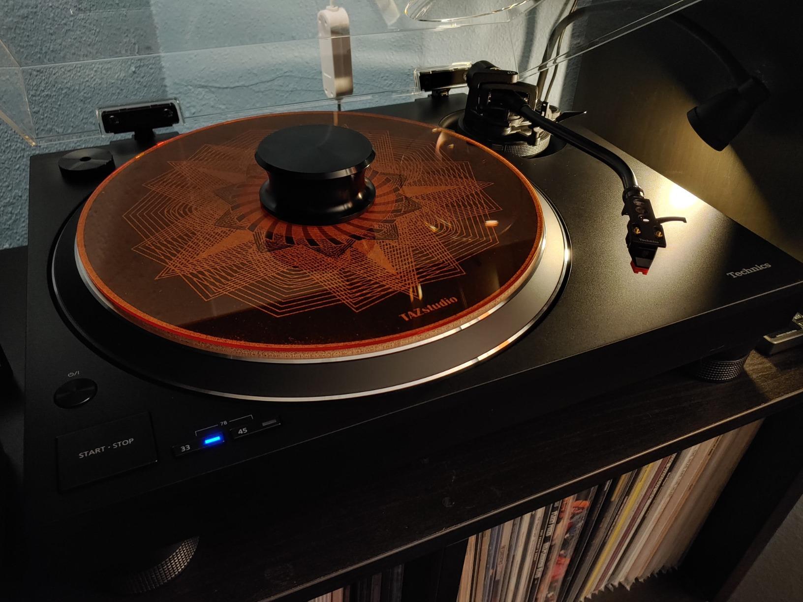 FEMELI Record Weight Stabilizer, 10.8oz Vinyl Weight for Turntable (Black) customer photo 2