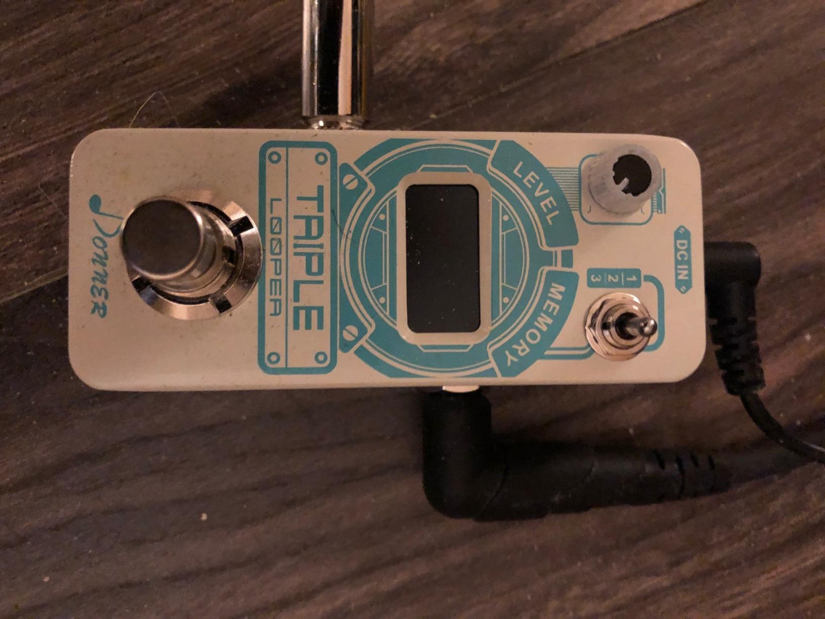 Donner Triple Looper Guitar Pedal, 3 Loops 90 mins Looping Time Loop Pedal with Screen Unlimited Overdubs Undo/Redo for Electric Guitar Bass, True Bypass customer photo 2