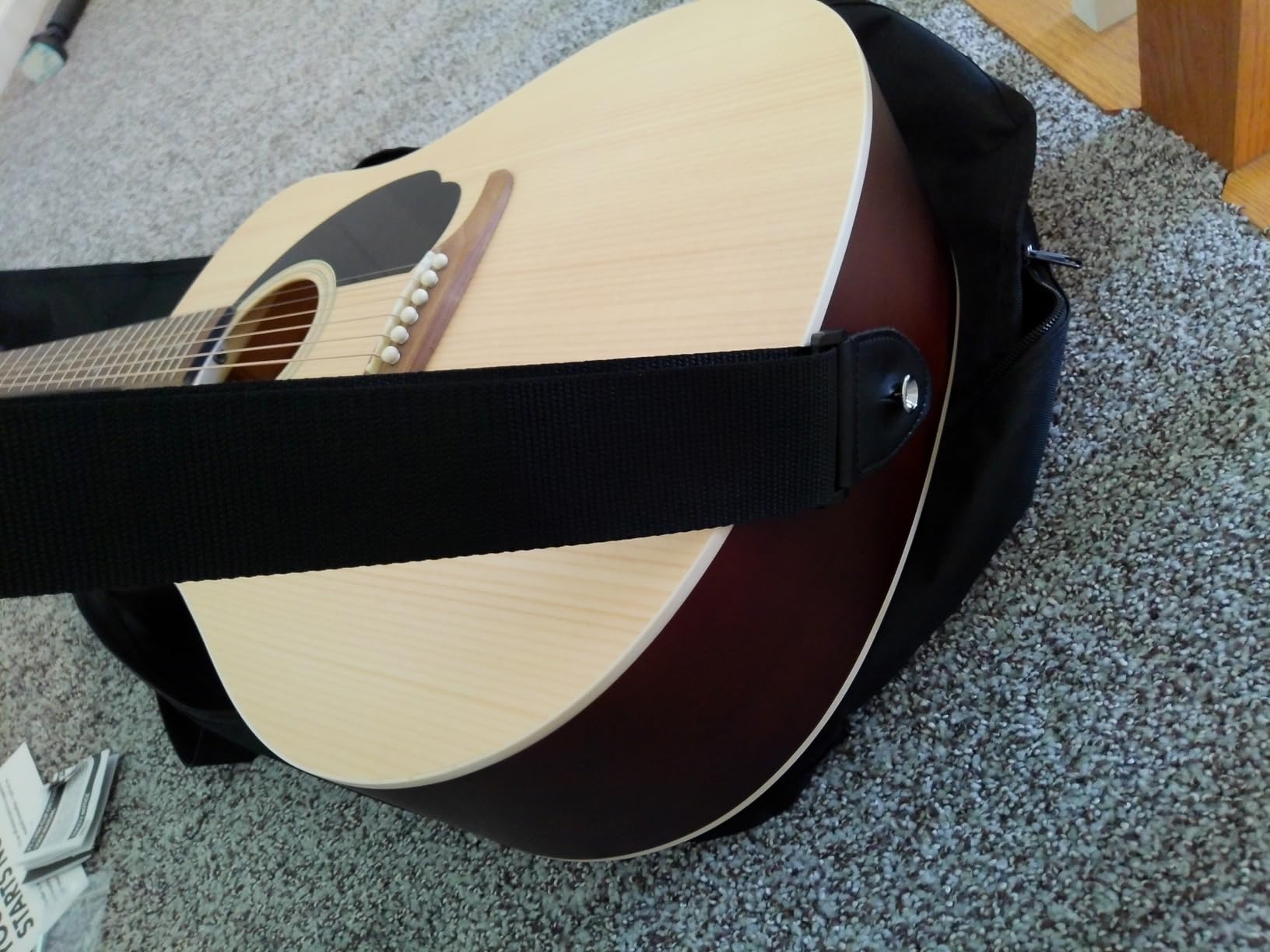 Fender California Debut Redondo Series Acoustic Guitar Starter Kit, Natural customer photo 1