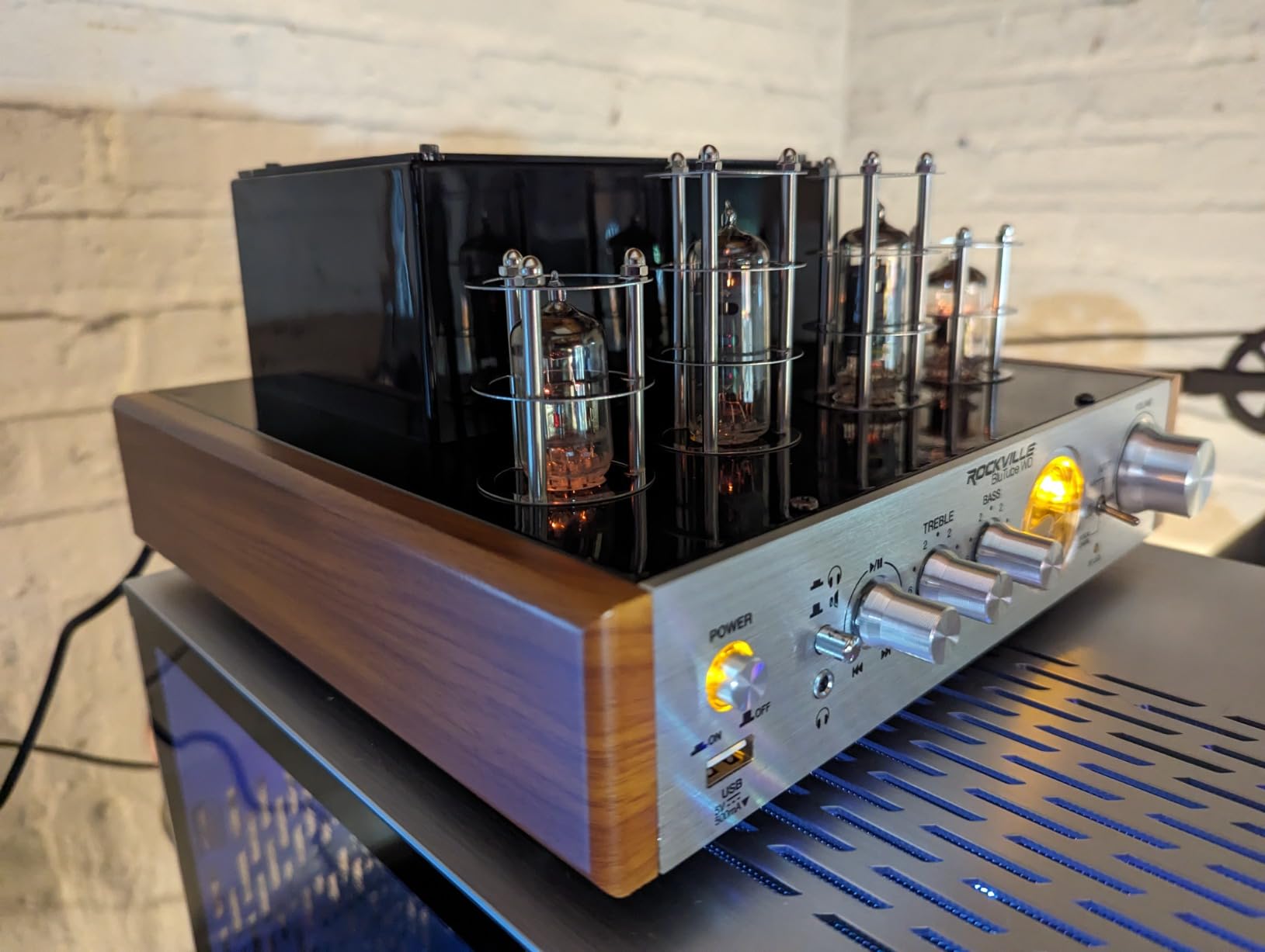 Rockville Blutube WD 70W Bluetooth Tube Amplifier Stereo Receiver customer photo 1