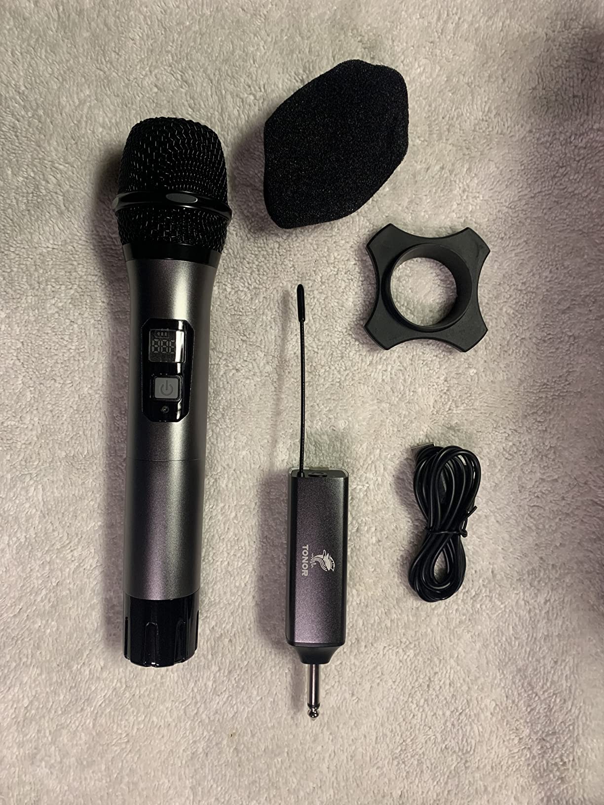 TONOR Wireless Microphone, 15 Channel UHF Metal Cordless Handheld Mic System with Rechargeable Receiver, for Karaoke, Singing, Party, Wedding, DJ, Speech, 200ft, TW620 Silver, 1Mic customer photo 1